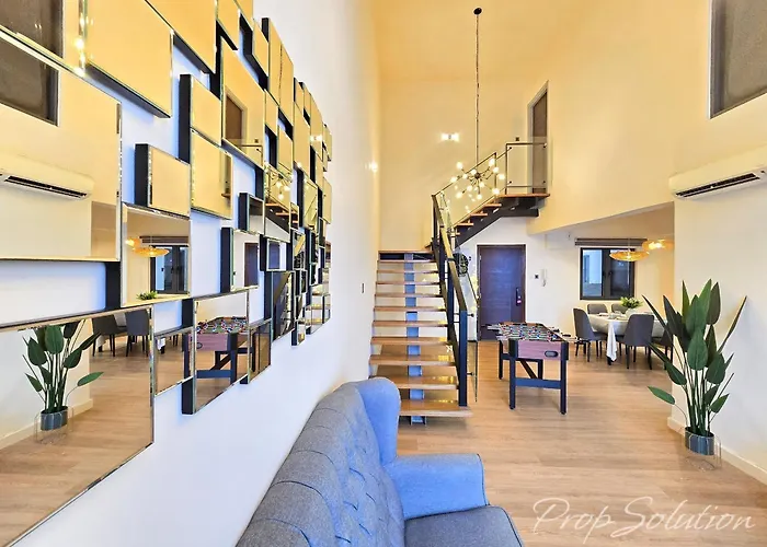Loft Suite Seaview 2Br Jb Ciq 7Pax